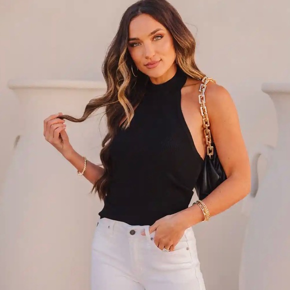 Vici Tops - NWT: KAVARI KNIT HALTER TANK - BLACK